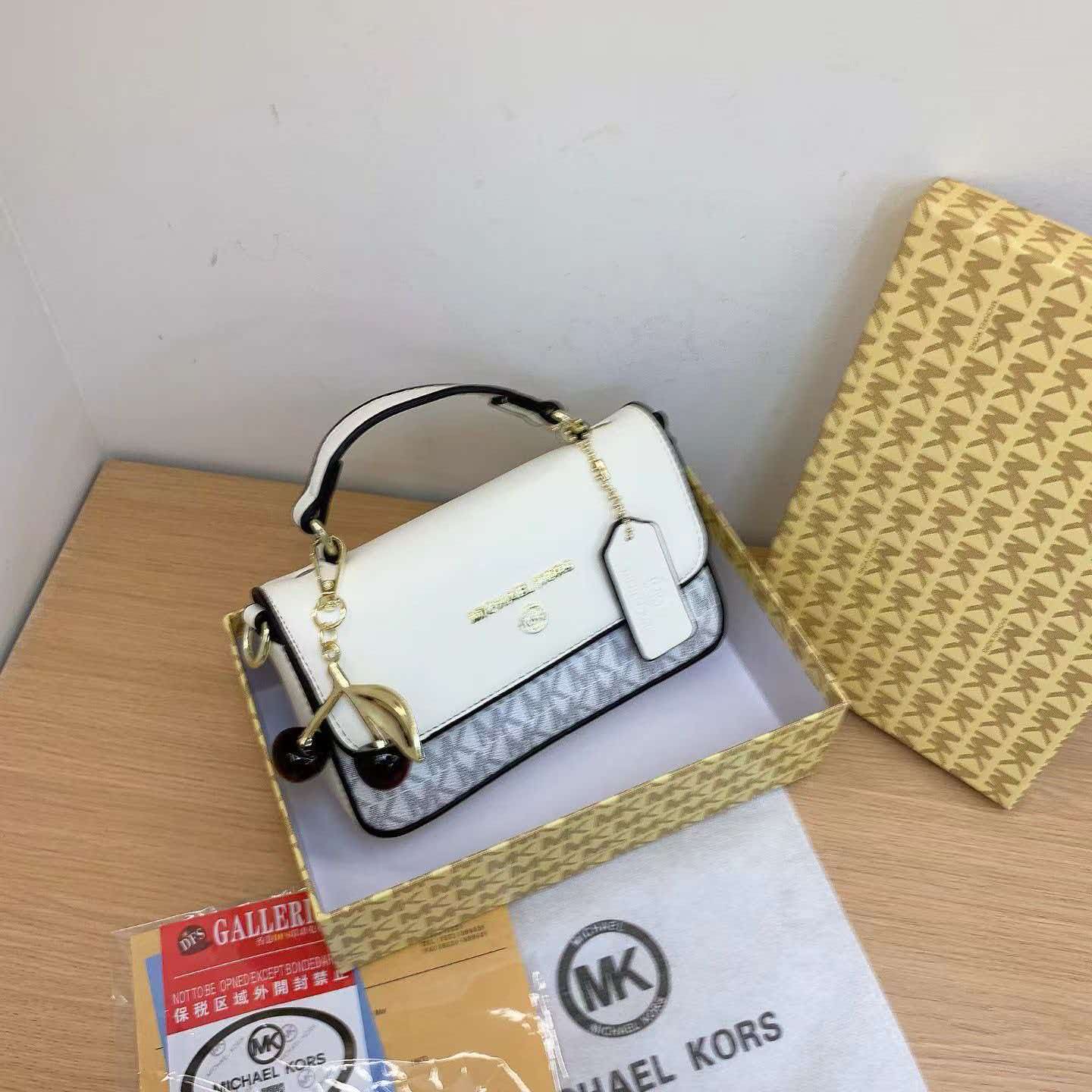 Nuovissima borsa a tracolla di - Women Bags Mk recensione e prezzo