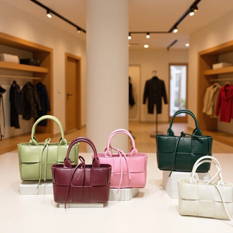 Borsa a Tracolla di Lusso per  - Women'S Vogue Bags recensione e prezzo