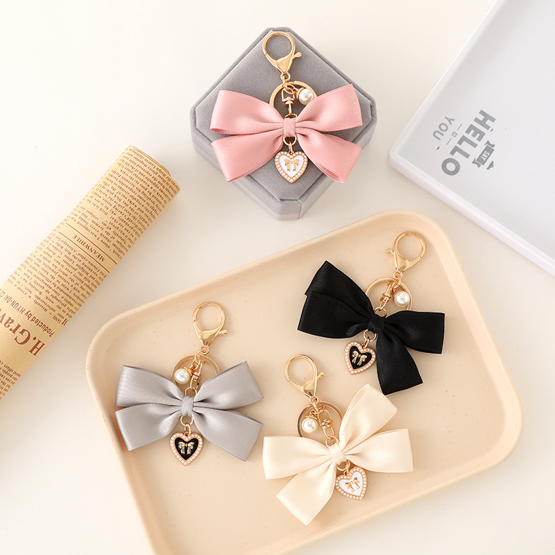 Ciondolo a Fiocco in Tessuto E - Women Bags Ysl recensione e prezzo